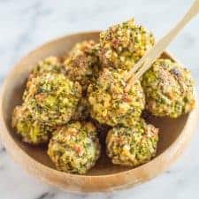 Cheesy Broccoli Tots with Cheddar Onion Sauce | healthynibblesnandbits.com