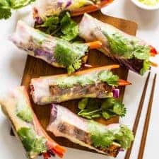 Red Curry Brown Sugar Tofu Spring Rolls with Ginger Onion Paste - vegan and gluten-free appetizer! | clube.futebolmilionario.com