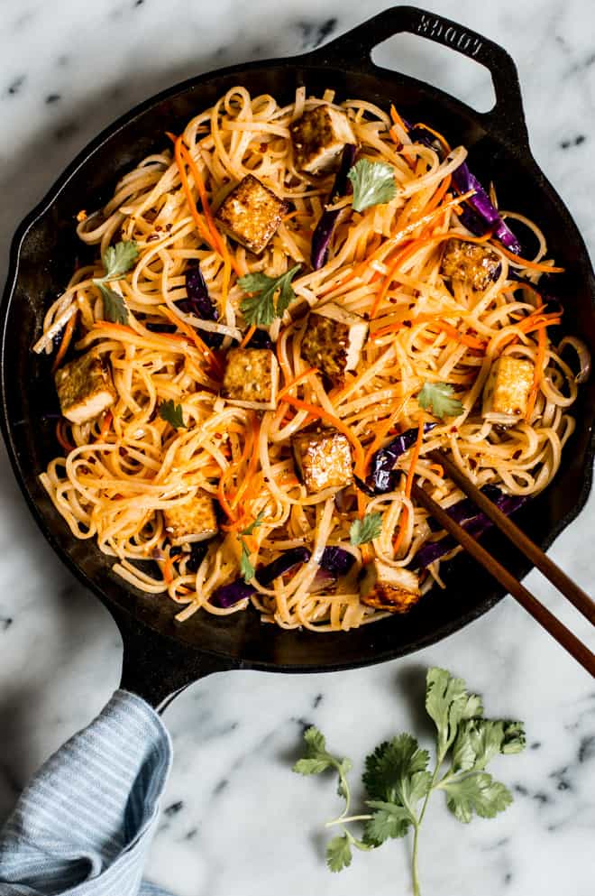 30-Minute Coconut Curry Stir Fry Noodles with Glazed Tofu - easy weeknight gluten free and vegan meal! 