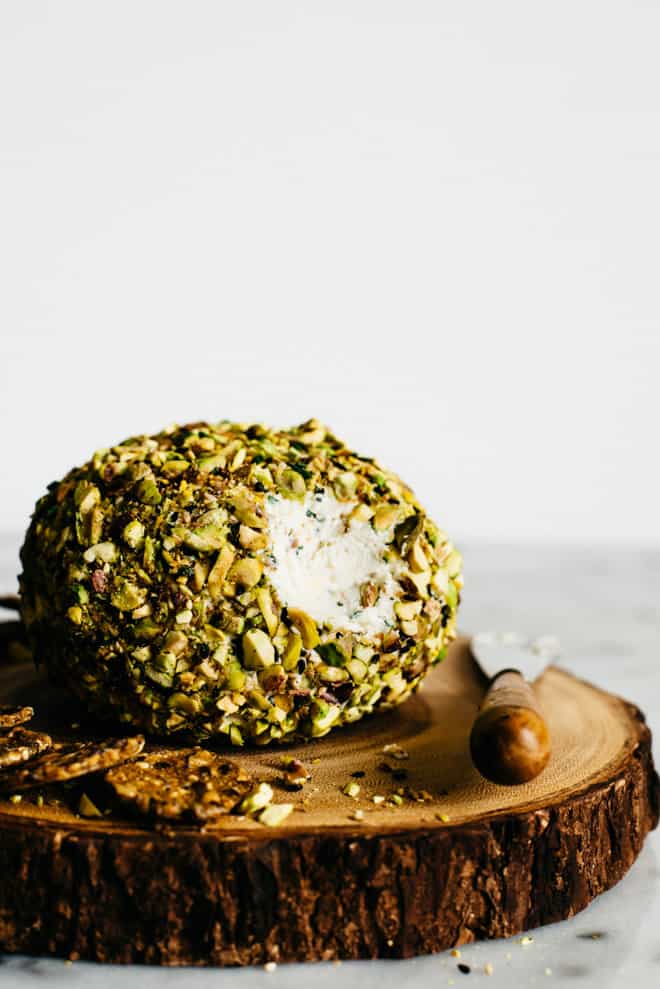 Japanese-Spiced Goat Cheese Ball - an easy, gluten-free party appetizer. It's filled with Japanese spices and covered in toasted pistachios! by Lisa Lin of clube.futebolmilionario.com