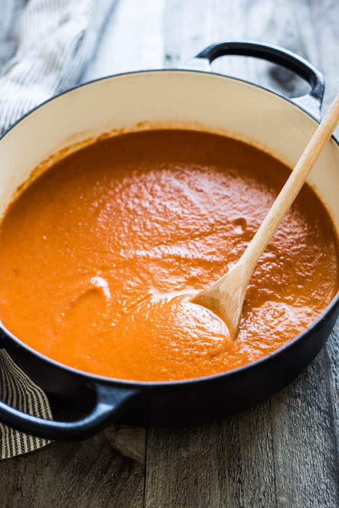 Easy Vegan Tomato Soup that's ready in less than 30 minutes!