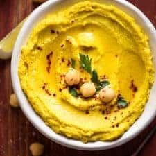 GOLDEN Turmeric Hummus - an easy and healthy vegan hummus that is great as a snack!