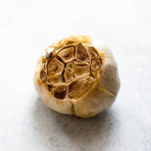 VIDEO TUTORIAL on how to roast garlic. Roasted garlic is great with roasted vegetables or mixed in dressings and hummus!